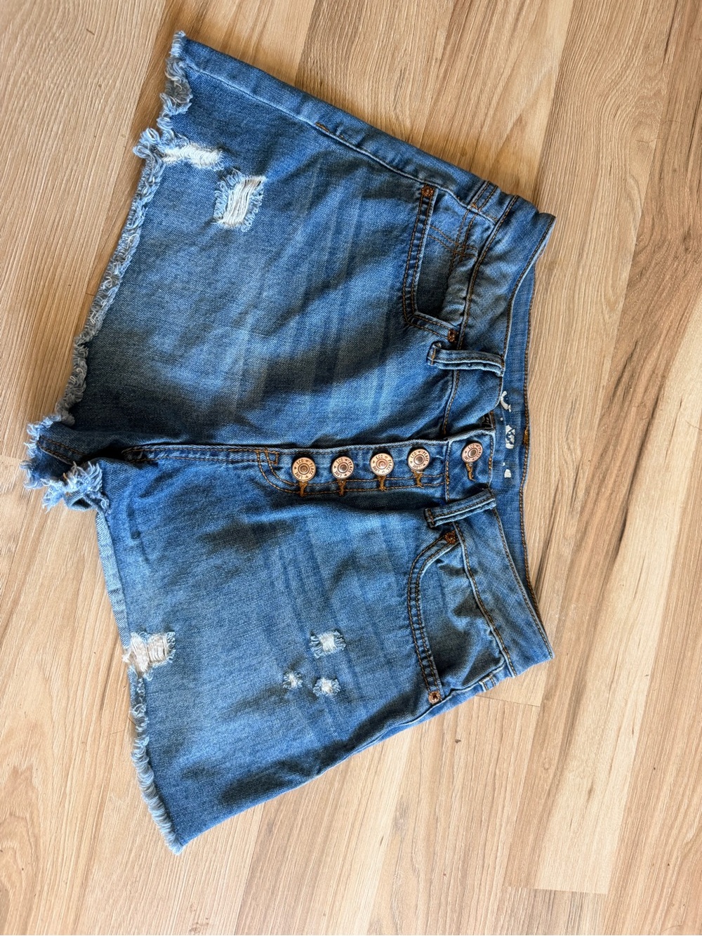 Rewash Light Blue Denim Jeans with Brown Stitching
